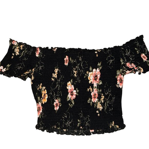 No Boundaries Tops - OFF THE SHOULDER CROP TOP